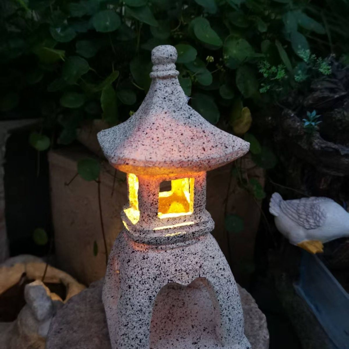 Outdoor Lighting Japanese - Pagoden-Solar-Gartenleuchte Orientalische Laterne Außen-Steinlampe Japanische Zen-Skulptur